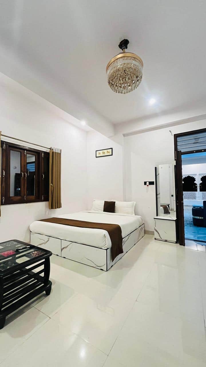 3bhk Marcol A Heritage Villa
With Sunset View - 구자르트