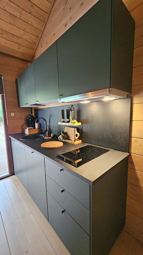 Airbnb con migliori performance: Cabin in the woods in Tuscany with exclusive bathtub a Reggello