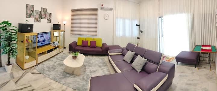 Sri Jaya Homestay 王国独立式民宿 - Batu Pahat