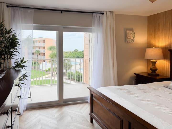 Listen to the ocean sounds right from your bed!