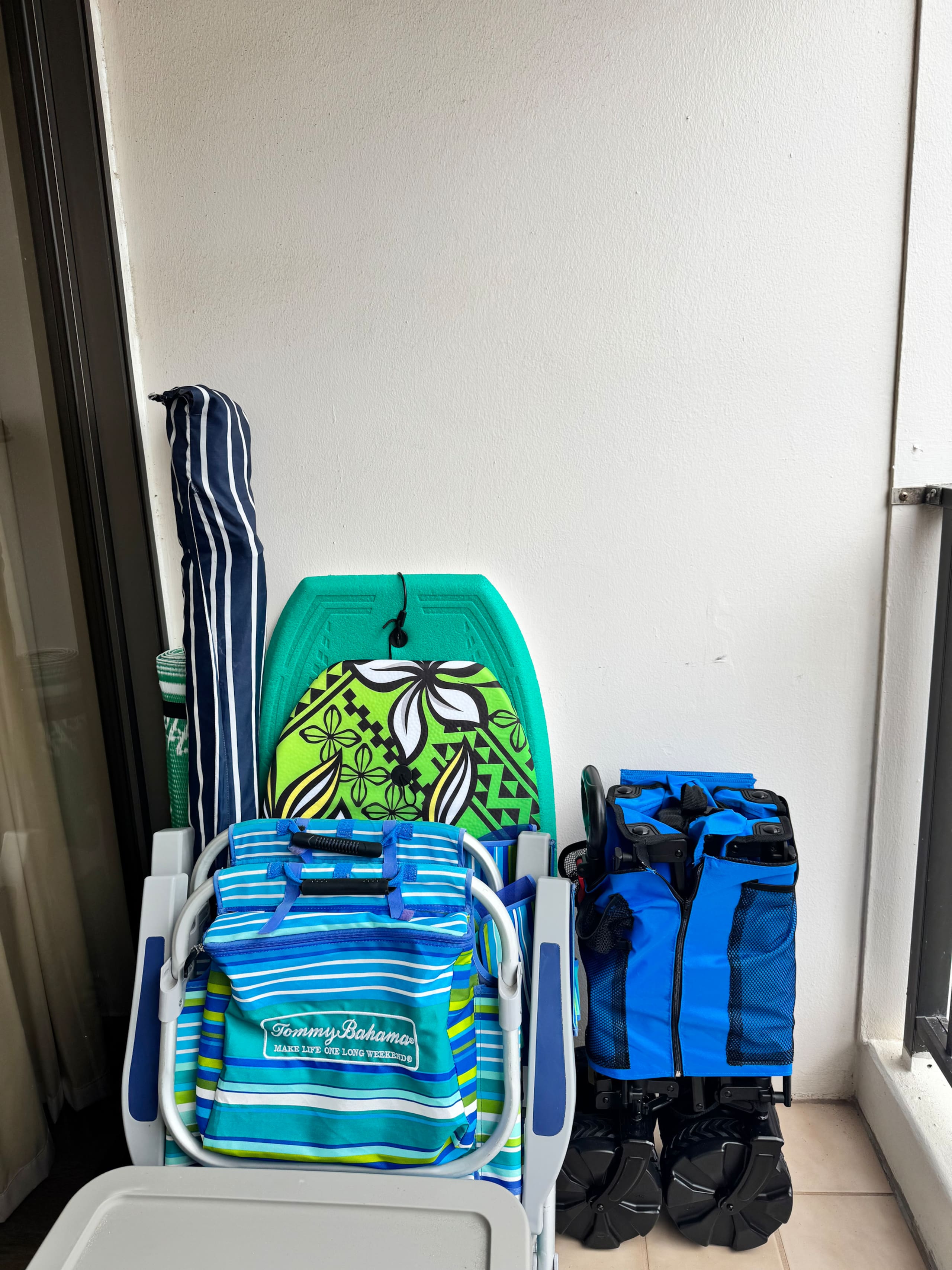 Condo in Honolulu · ★4.97 · 1 bedroom · 2 beds · 1 private bath - Image 18