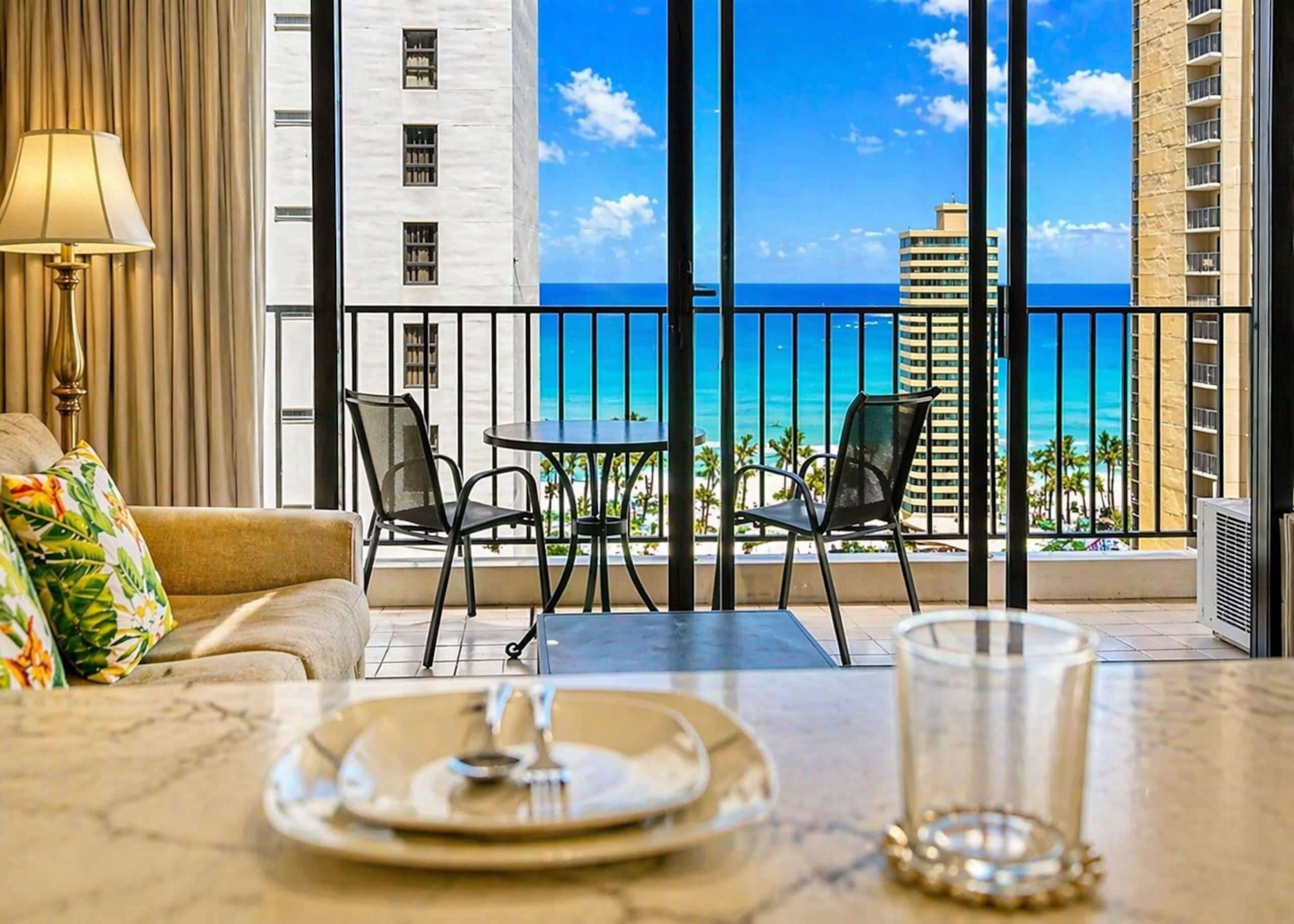 Condo in Honolulu · ★4.97 · 1 bedroom · 2 beds · 1 private bath - Image 10