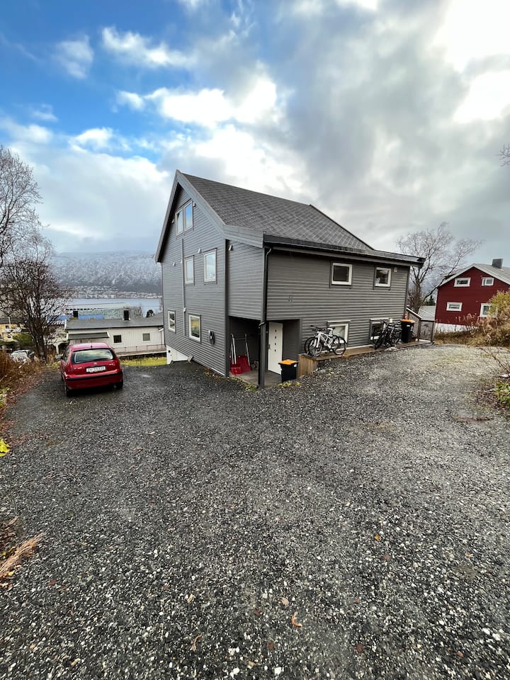 Hyggelig Liten Hybel Sentralt - Tromsø