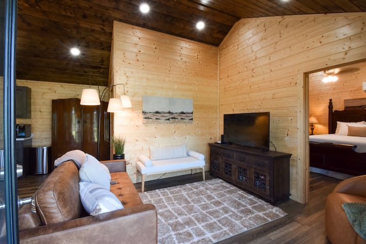 Welcome To Cabin By The Meadow - Atlanta State Park, Atlanta