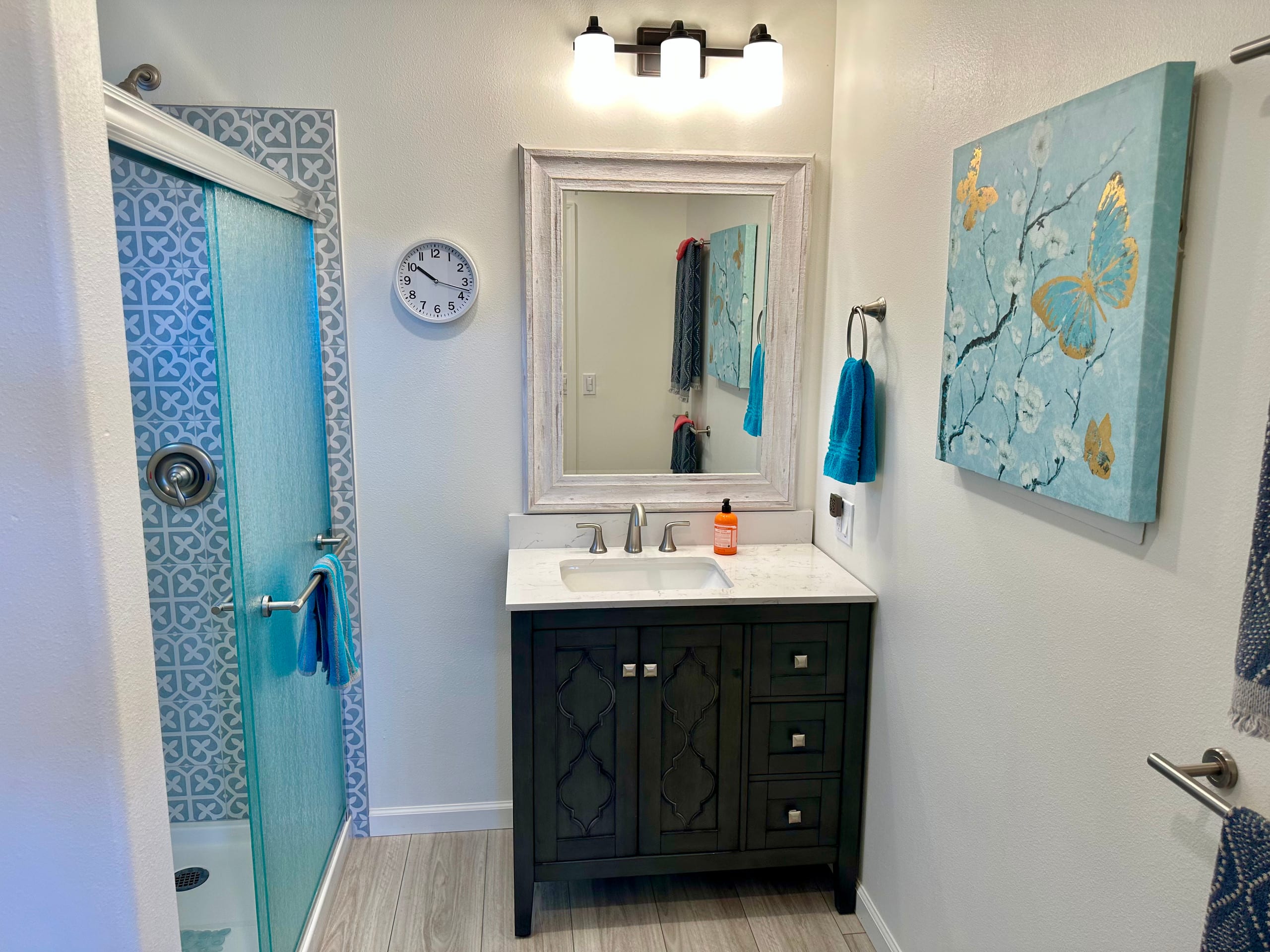 Spacious & Cozy Above Kailua Bay with A/C! - Photo 14