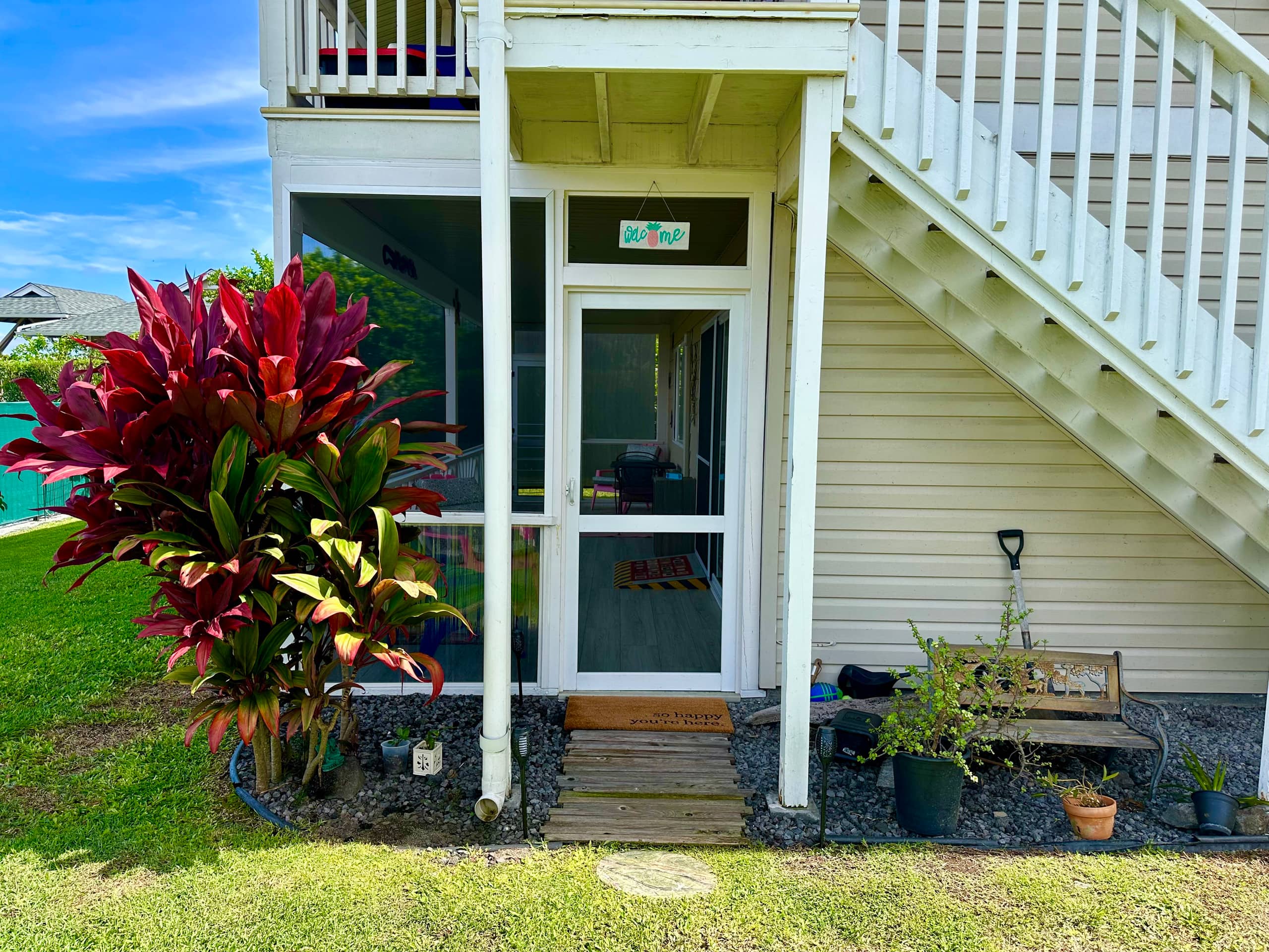 Spacious & Cozy Above Kailua Bay with A/C! - Photo 18
