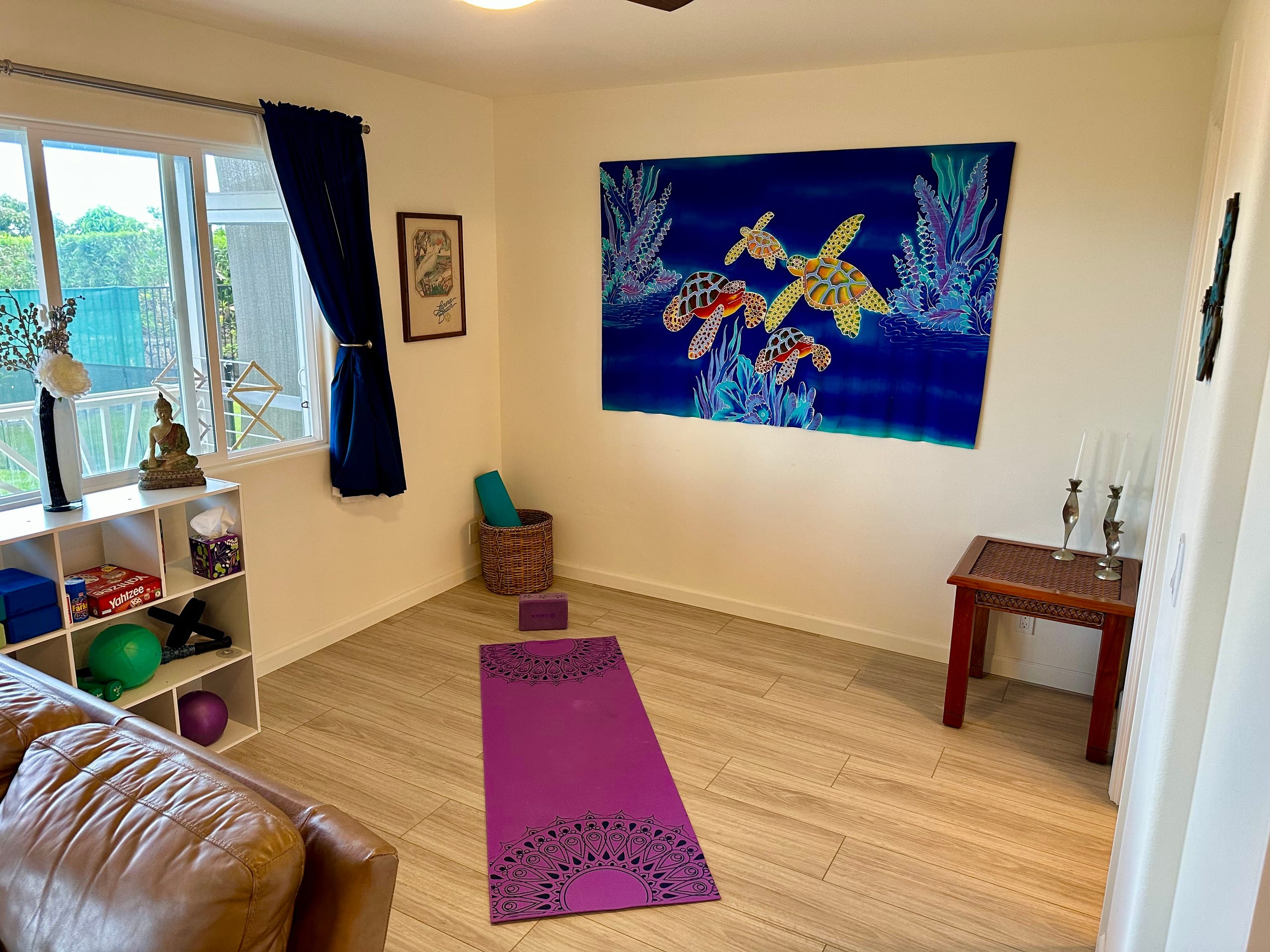 Spacious & Cozy Above Kailua Bay with A/C! - Photo 4