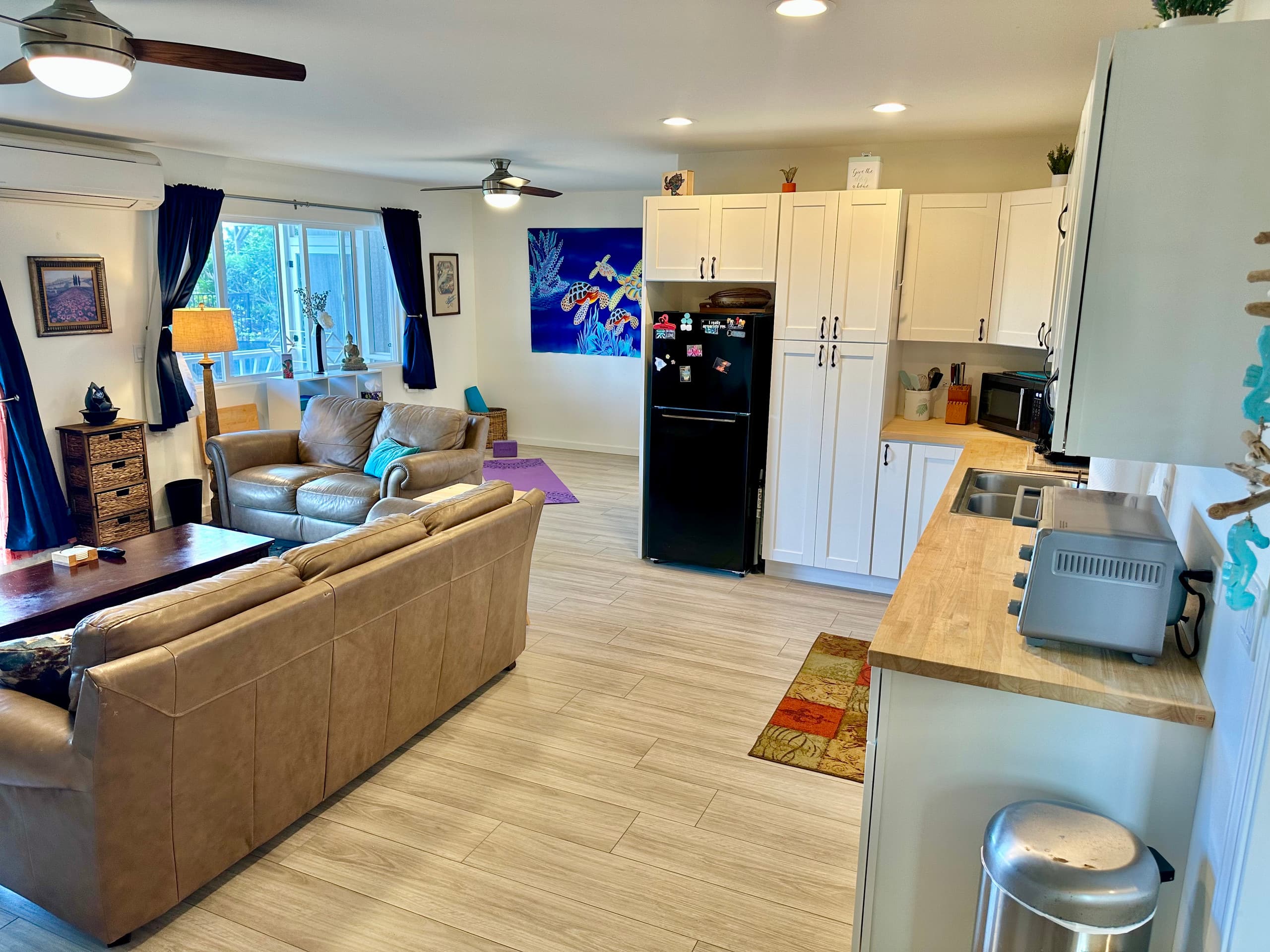 Spacious & Cozy Above Kailua Bay with A/C! - Photo 9