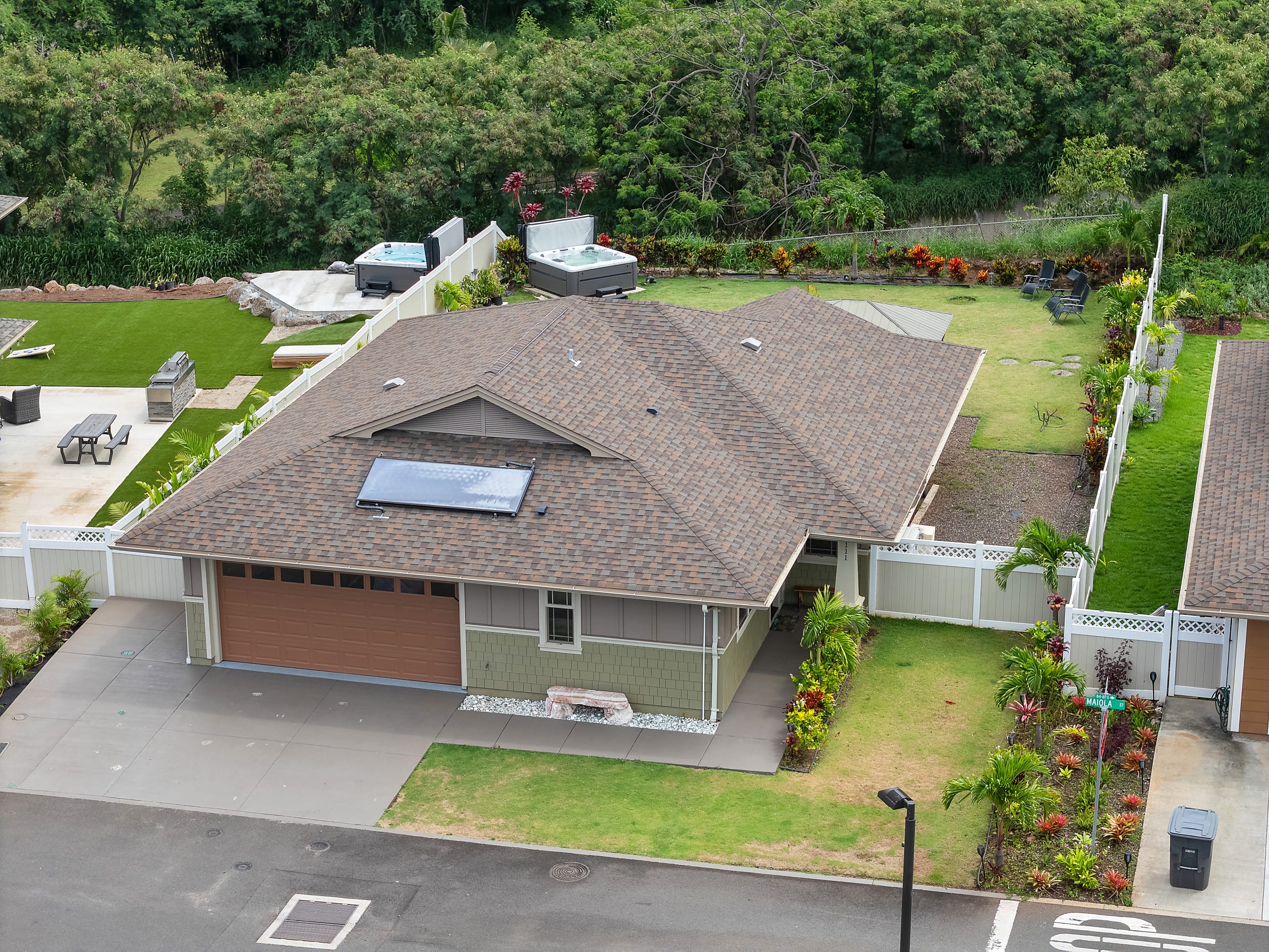 Home in Waianae · ★5.0 · 7 bedrooms · 12 beds · 5.5 private baths - Image 205