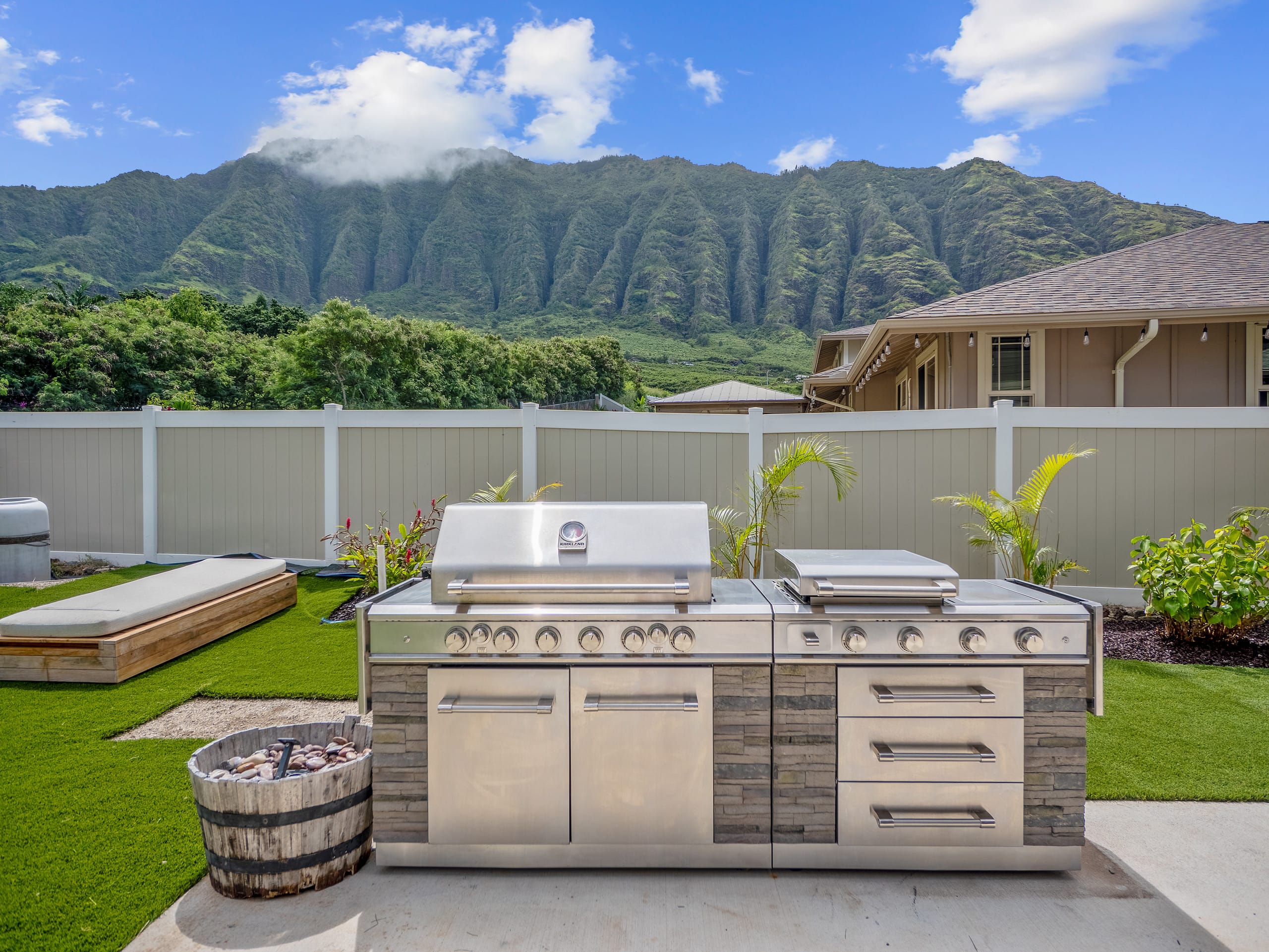 Home in Waianae · ★5.0 · 7 bedrooms · 12 beds · 5.5 private baths - Image 136