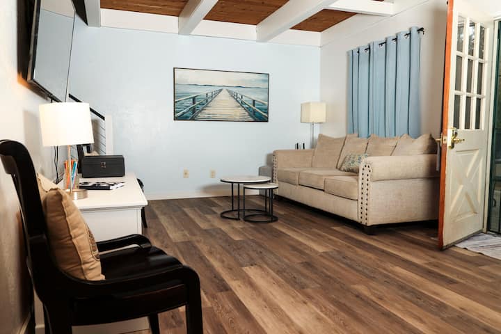 Lakeview Retreat - North Fork, CA