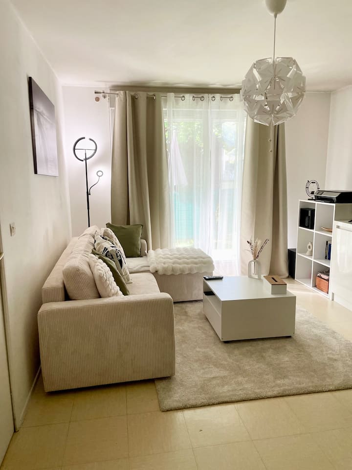 Appartement Rueil Malmaison Paris -La Défense - ibis budget Rueil Malmaison