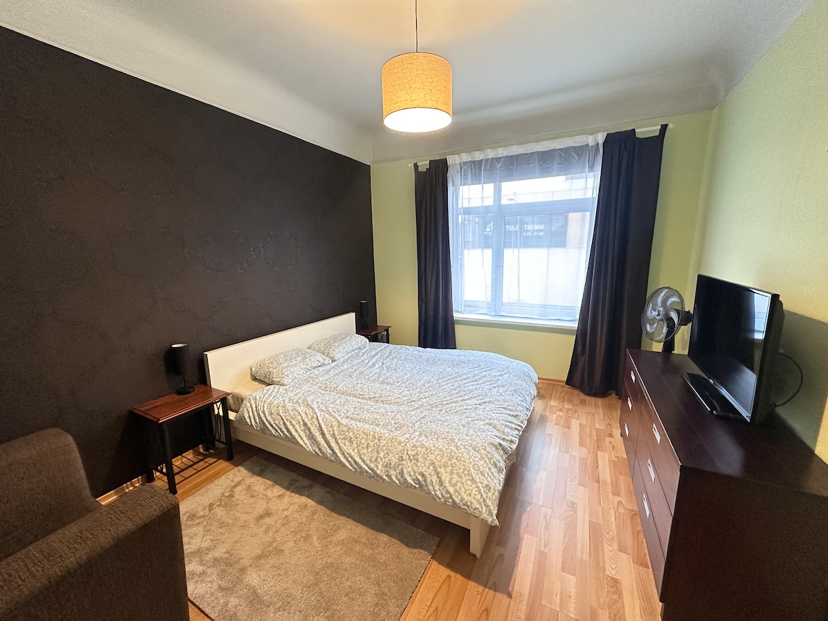 غرفة النوم 2