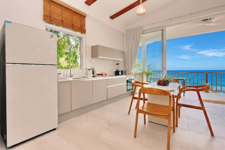 V13 – Haad Yao Studio — photo 12