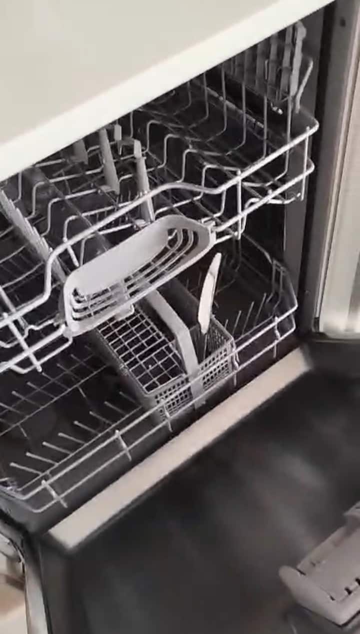 V13 – Haad Yao Studio — photo 15