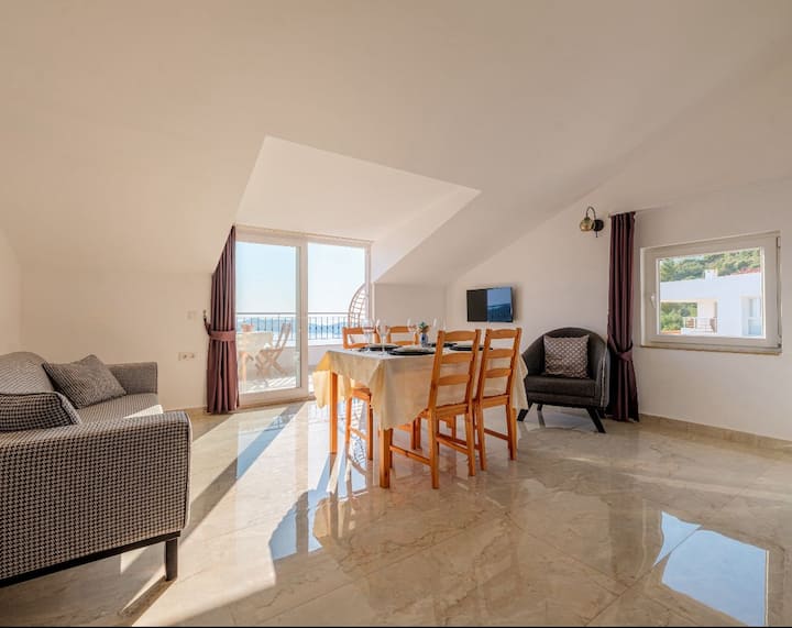 Kaş Ay Işığı Suit Apart ÇAtı - Kaş