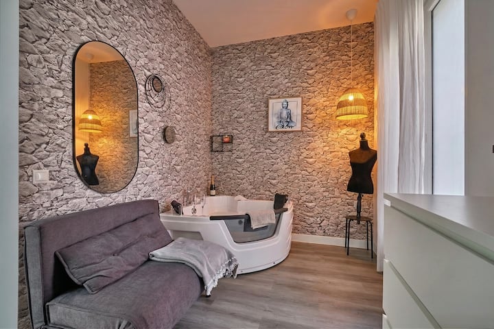 Apartamento Céntrico Con Jacuzzi - 10 Min Atocha - Madrid