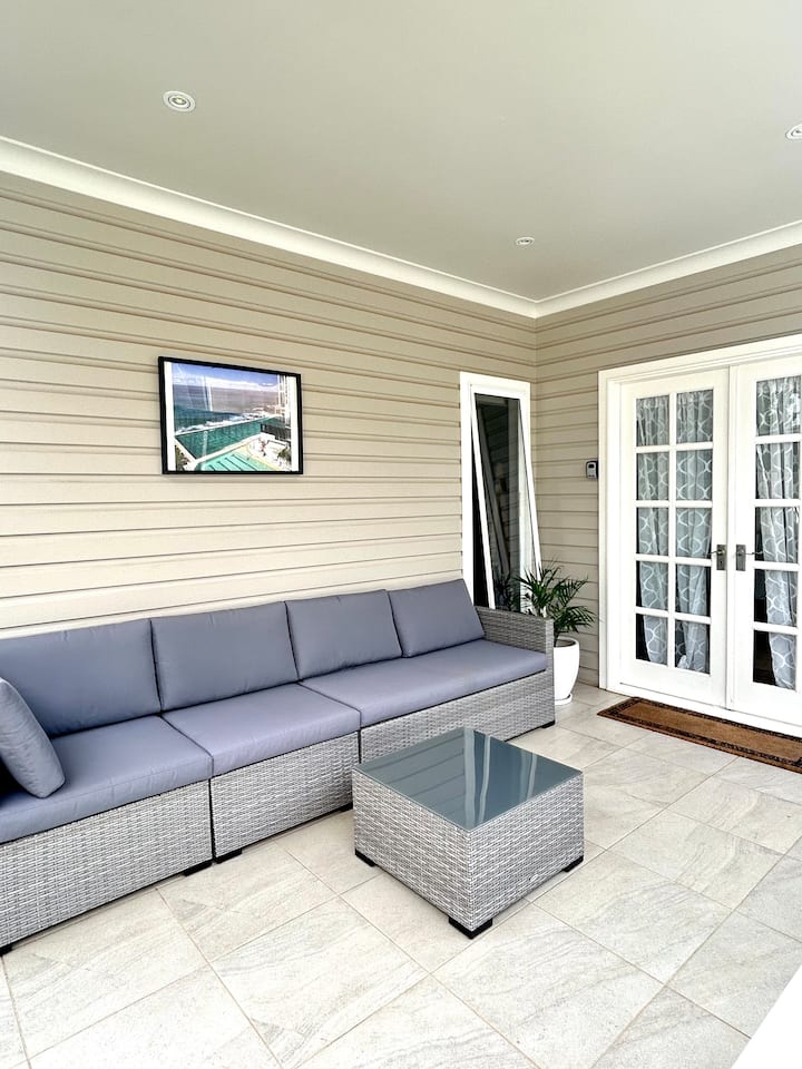 Cozy Granny Flat + Pool • Walk To Cbd & Tafe - Wagga Wagga