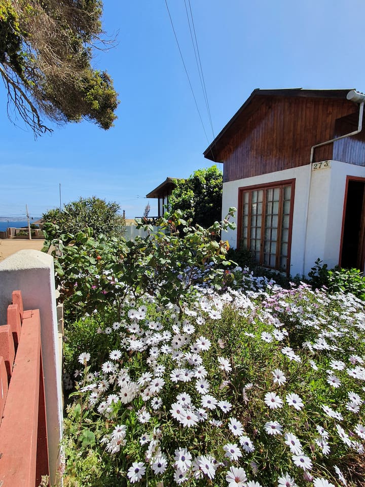 Cómoda Casa En Mirasol~estacionamiento Y Patio - Algarrobo