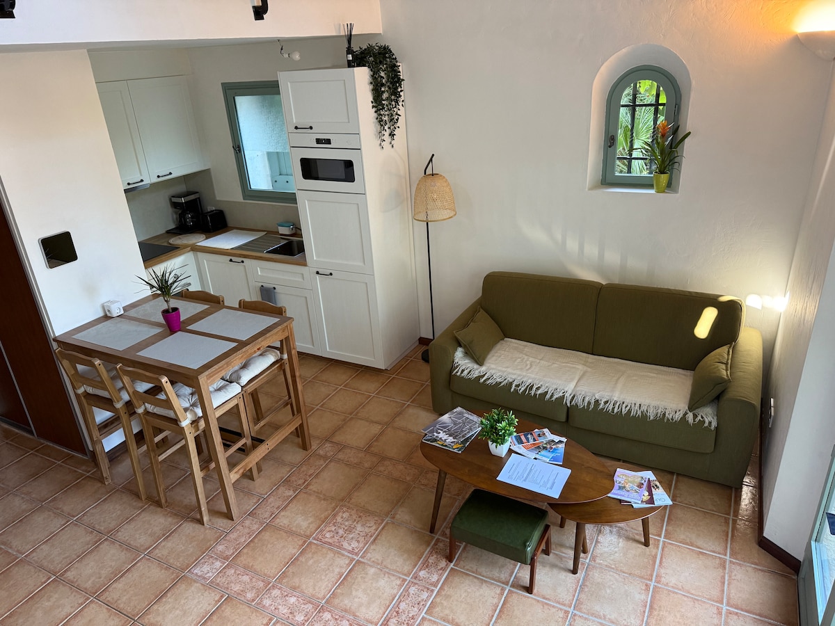 Top Airbnb: Charming 33 m² detached house in Golfe-Juan à Vallauris