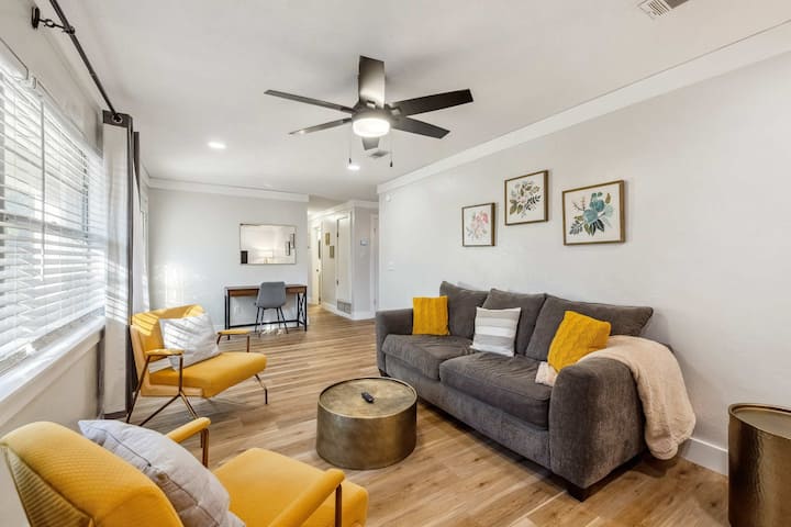 The Retreat On 43rd | 3mi To Uf & Shands • Pets - Gainesville, FL