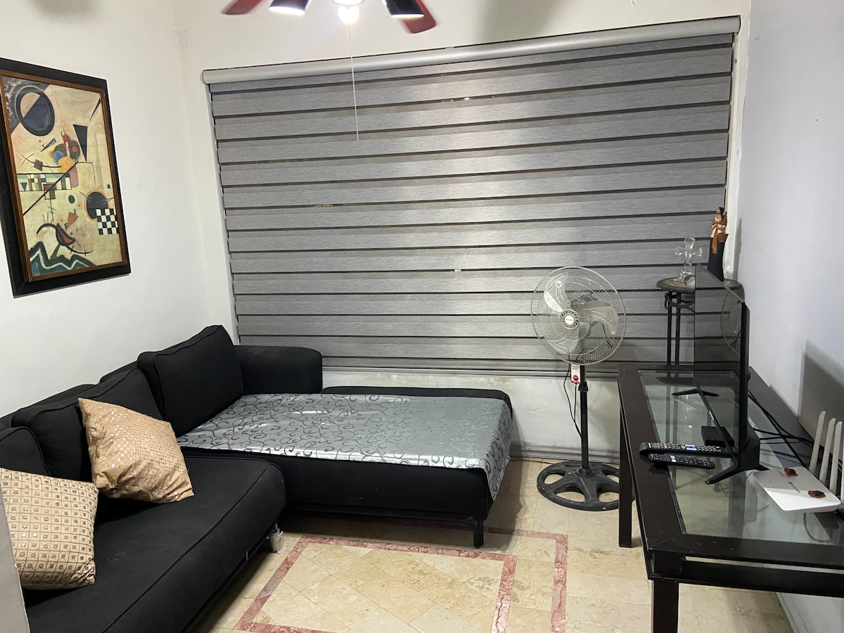 Popular Airbnb listing: La Casa de Benji in Nueva Linda Vista