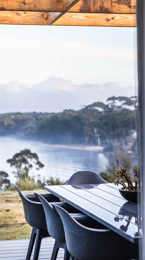 The Red Door Strahan