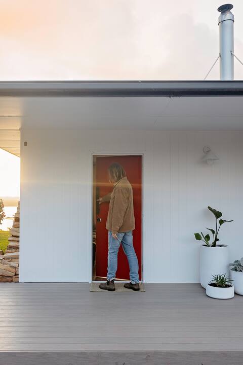 The Red Door Strahan