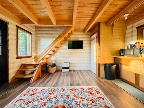 Popular Airbnb listing: Cozy Cabin Retreat: Sauna & Lake in Mat / Su Valley