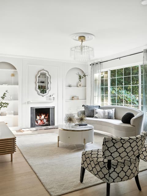 Dazzling 4BR across Len Hester Park and near SF