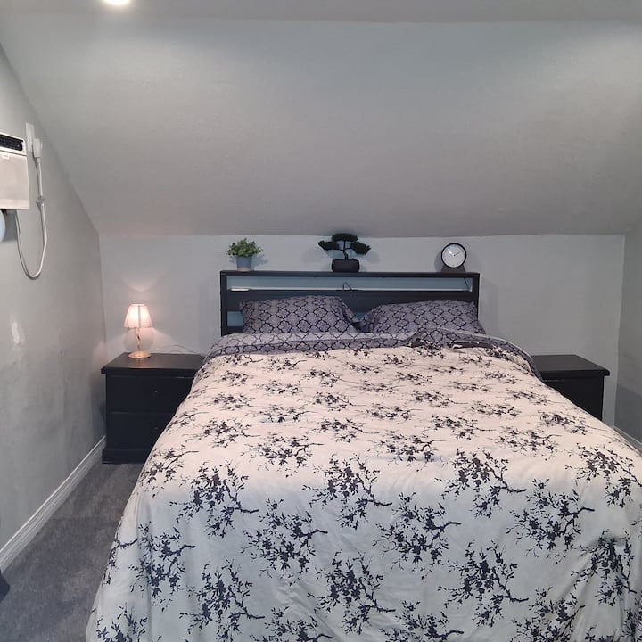 საძინებელი 1