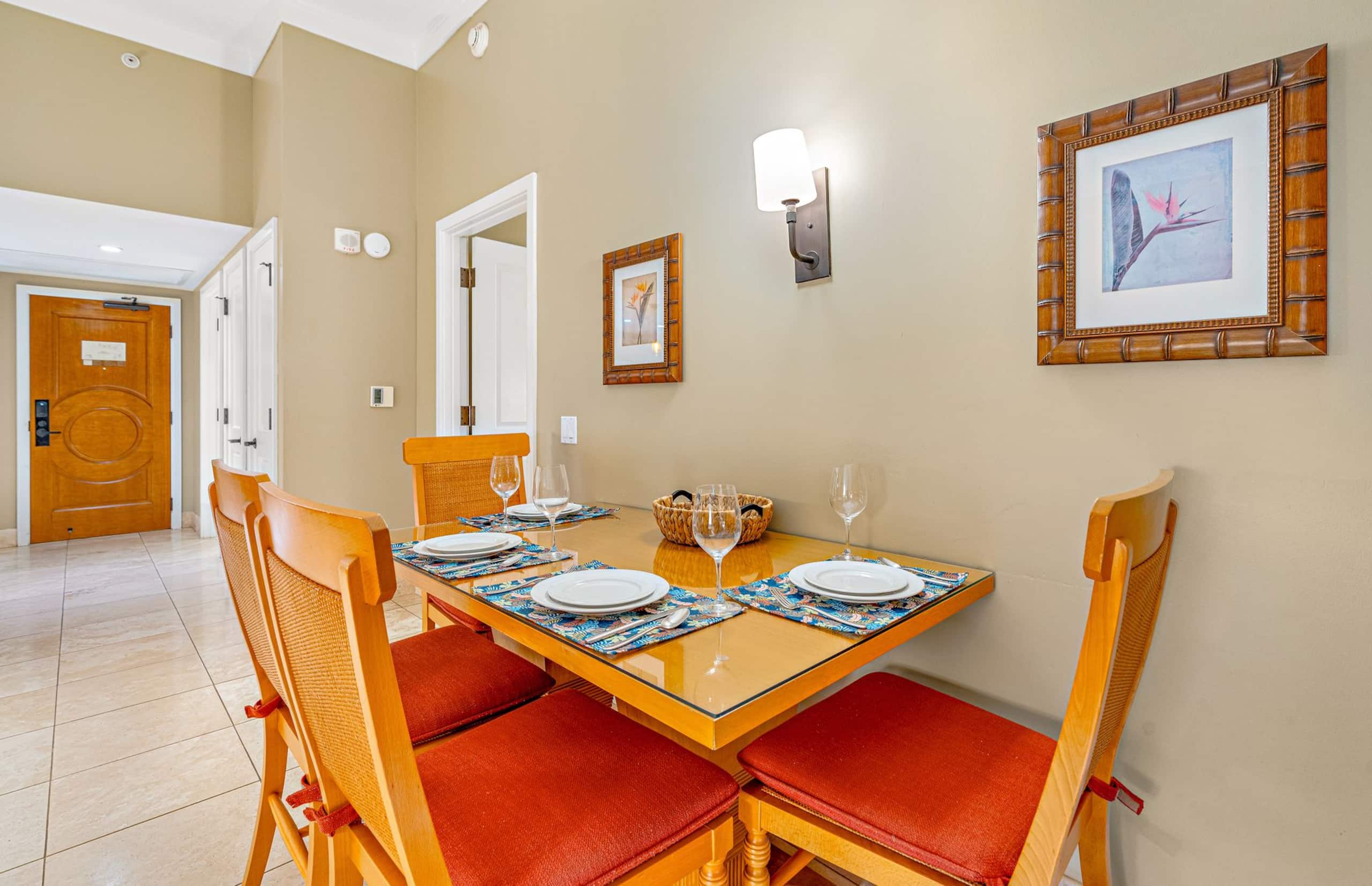 Condo in Lahaina · ★4.92 · 2 bedrooms · 3 beds · 2 baths - Image 14