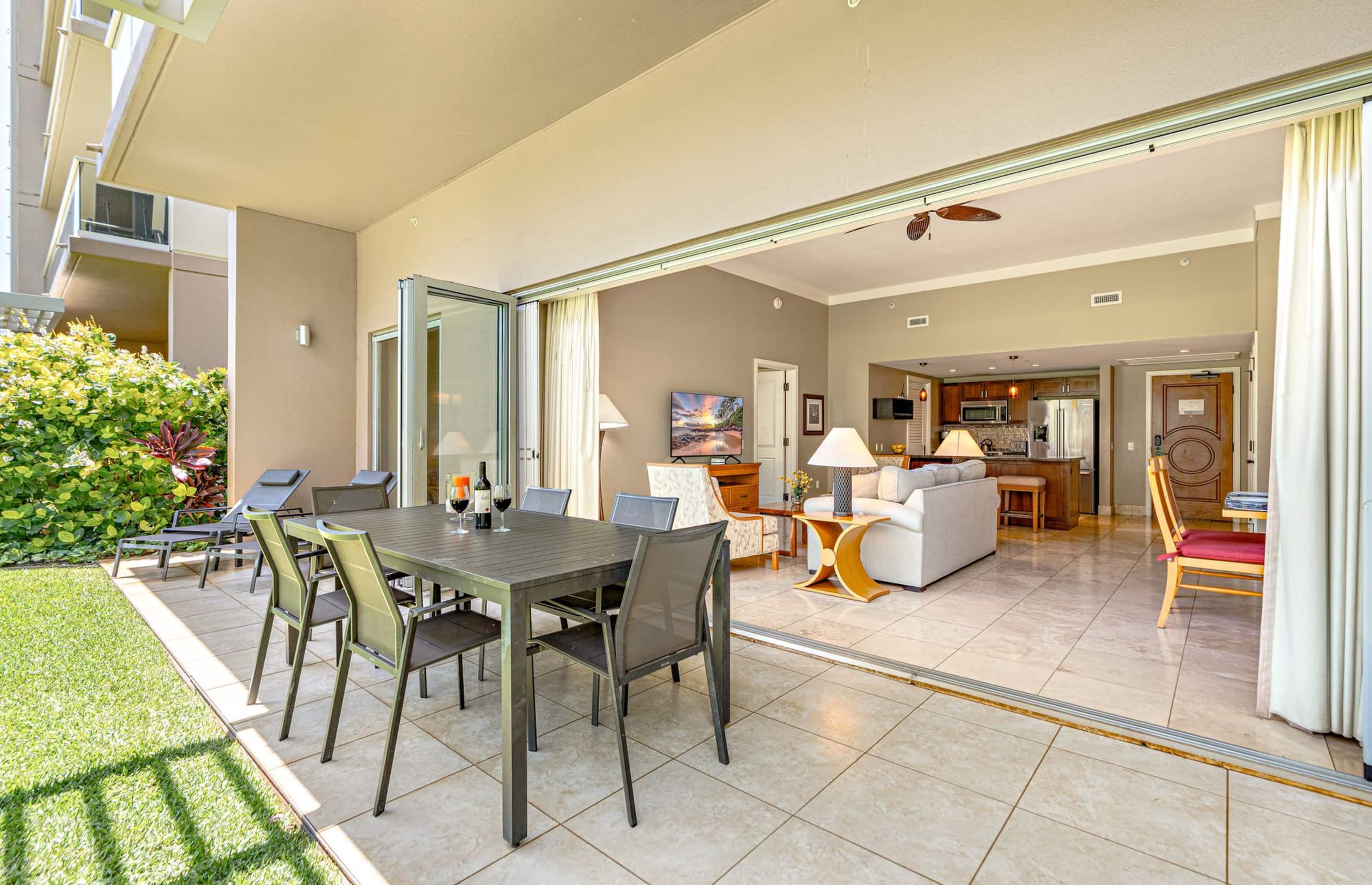 Condo in Lahaina · ★4.92 · 2 bedrooms · 3 beds · 2 baths - Image 9