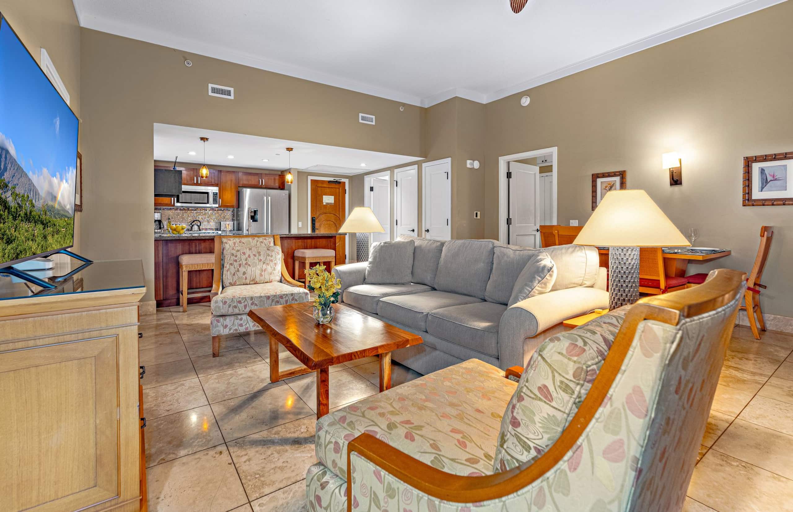 Condo in Lahaina · ★4.92 · 2 bedrooms · 3 beds · 2 baths - Image 12