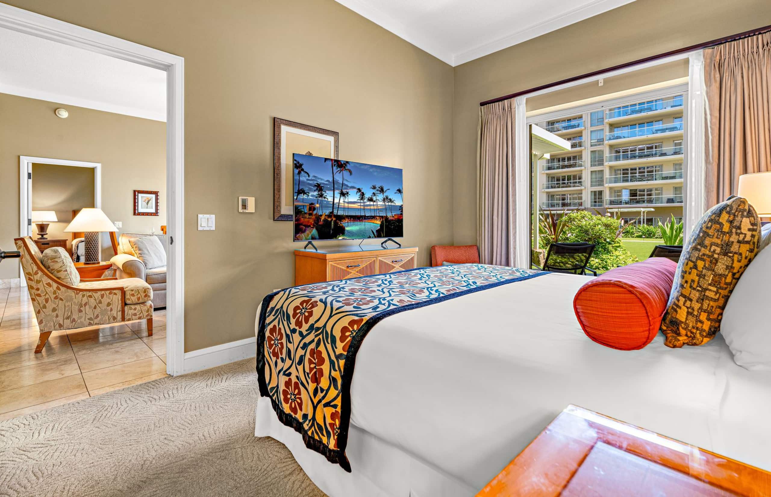 Condo in Lahaina · ★4.92 · 2 bedrooms · 3 beds · 2 baths - Image 18