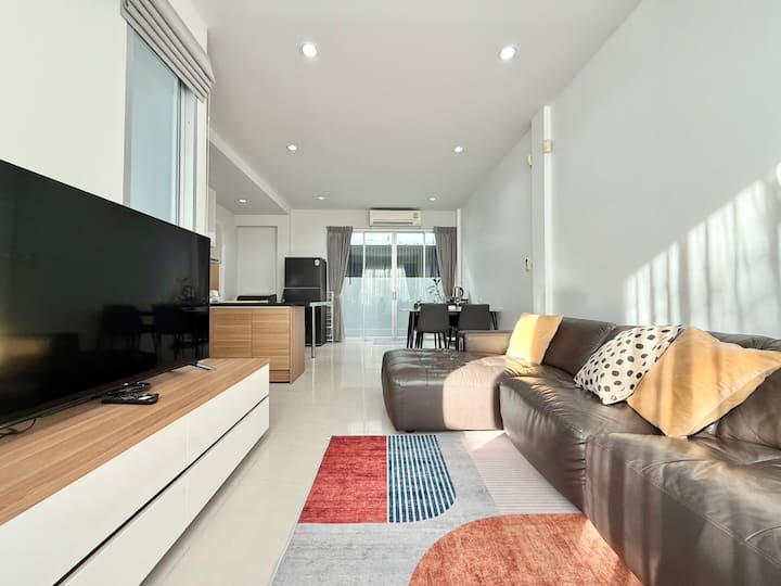 Private 2-br Cozy Home @Chalong - Phuket