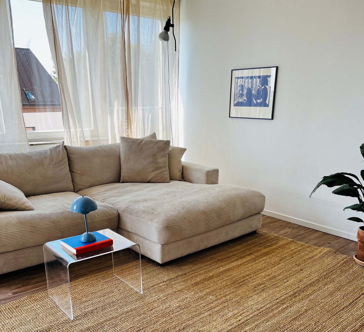 High End Apartment Makeovers In Hamburg Reference: Bright Apartment With Elbblick Flats For Rent In Hamburg Hamburg