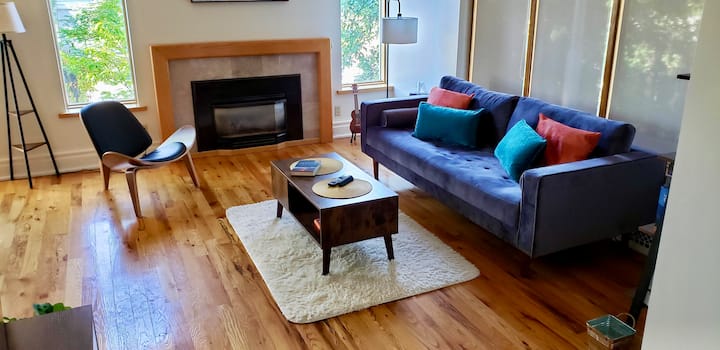 Stylish And Cozy North Bay Stay - North Bay