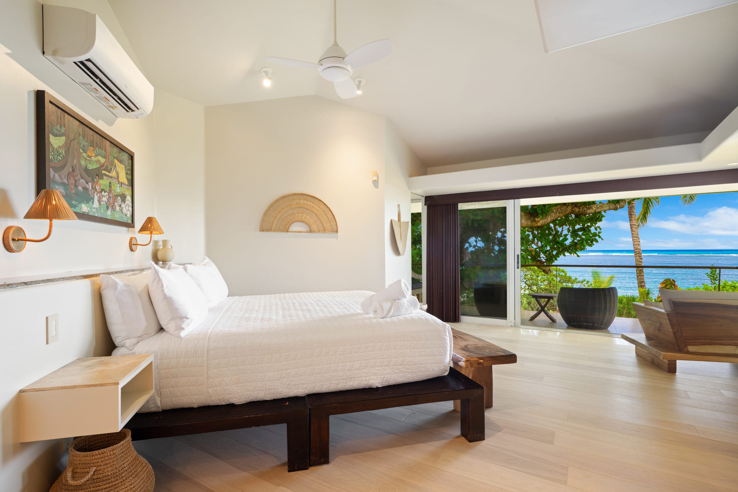 Home in Kilauea · ★4.87 · 3 bedrooms · 5 beds · 3 baths - Image 9