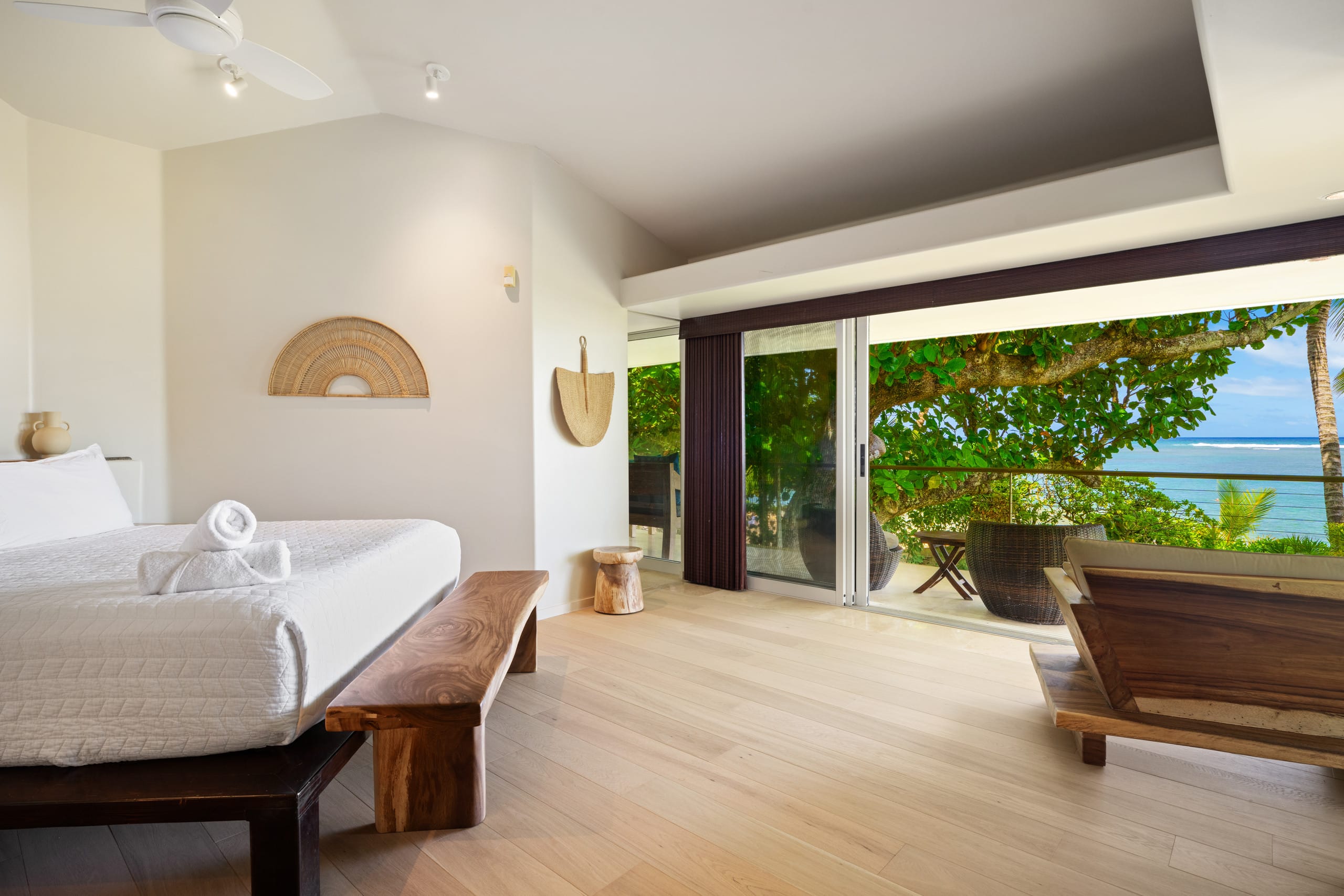 Home in Kilauea · ★4.87 · 3 bedrooms · 5 beds · 3 baths - Image 12
