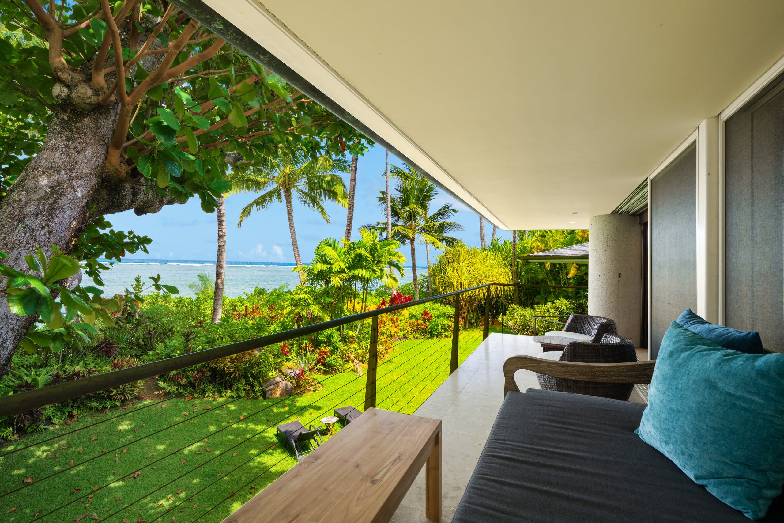 Home in Kilauea · ★4.87 · 3 bedrooms · 5 beds · 3 baths - Image 11