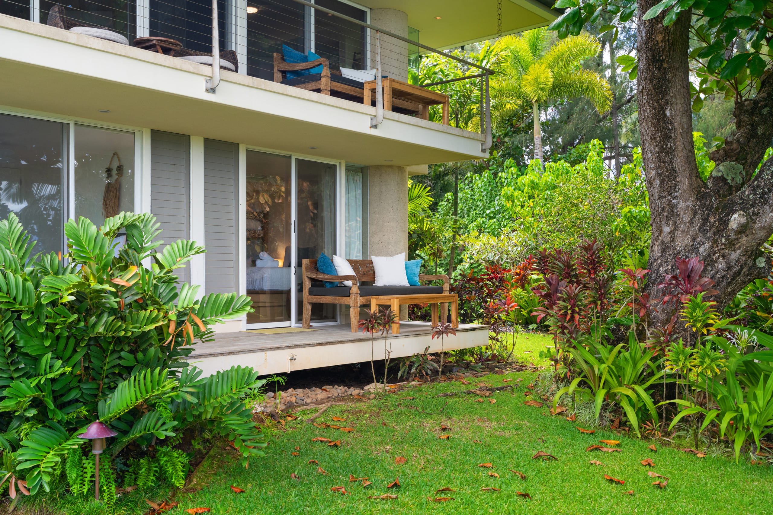 Home in Kilauea · ★4.87 · 3 bedrooms · 5 beds · 3 baths - Image 22