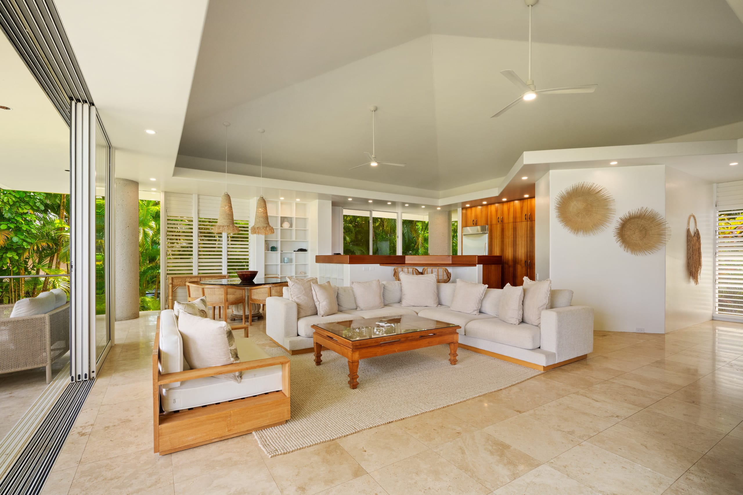 Home in Kilauea · ★4.87 · 3 bedrooms · 5 beds · 3 baths - Image 7