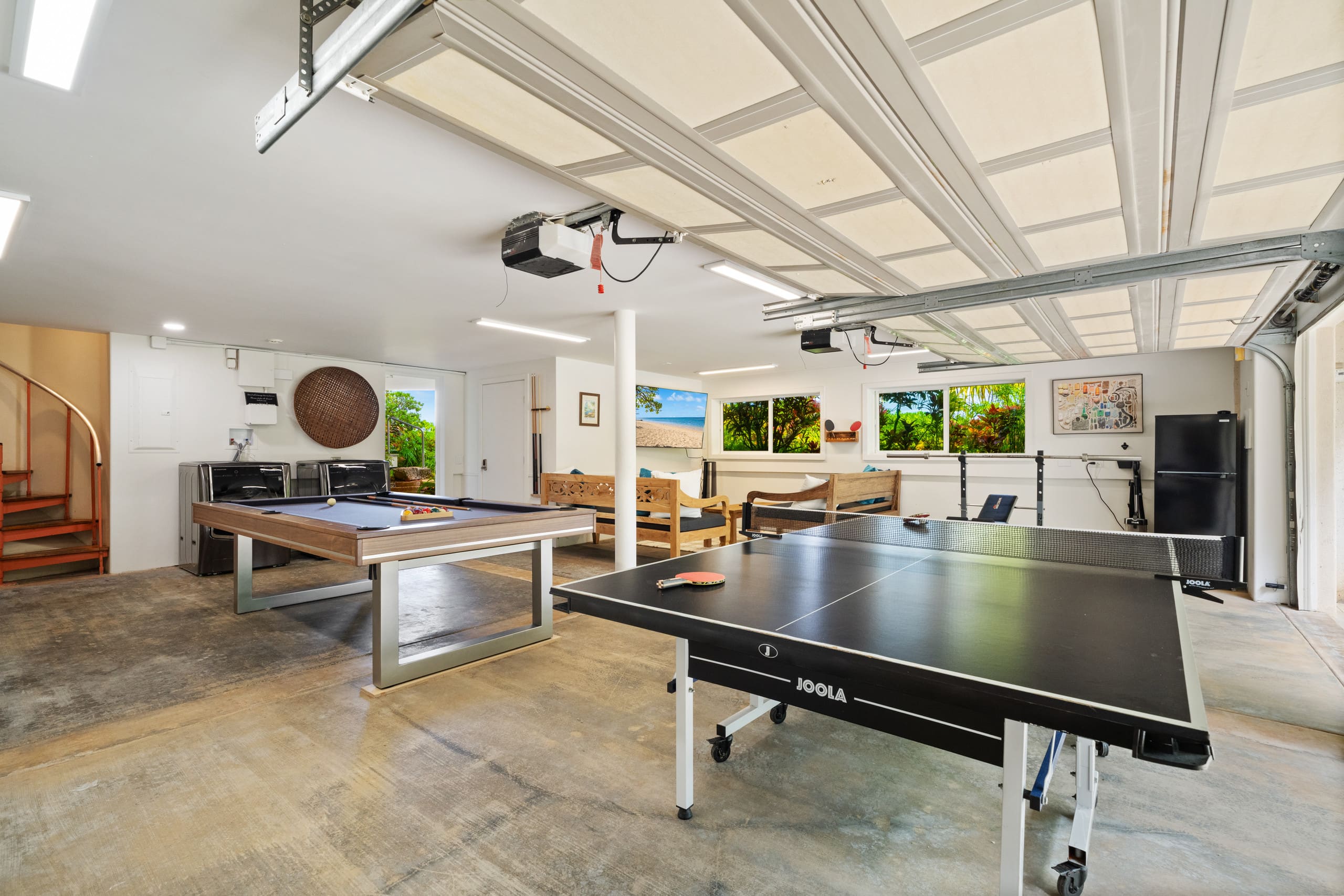Home in Kilauea · ★4.87 · 3 bedrooms · 5 beds · 3 baths - Image 6