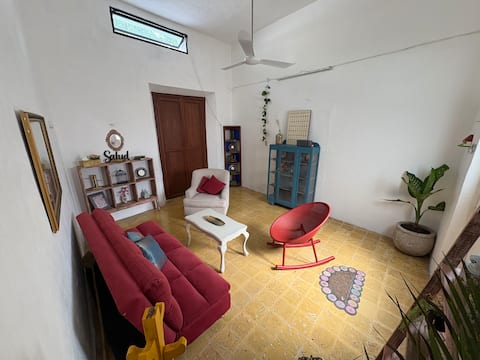 Popular Airbnb listing: La ceiba House (downtown Merida) in Mérida
