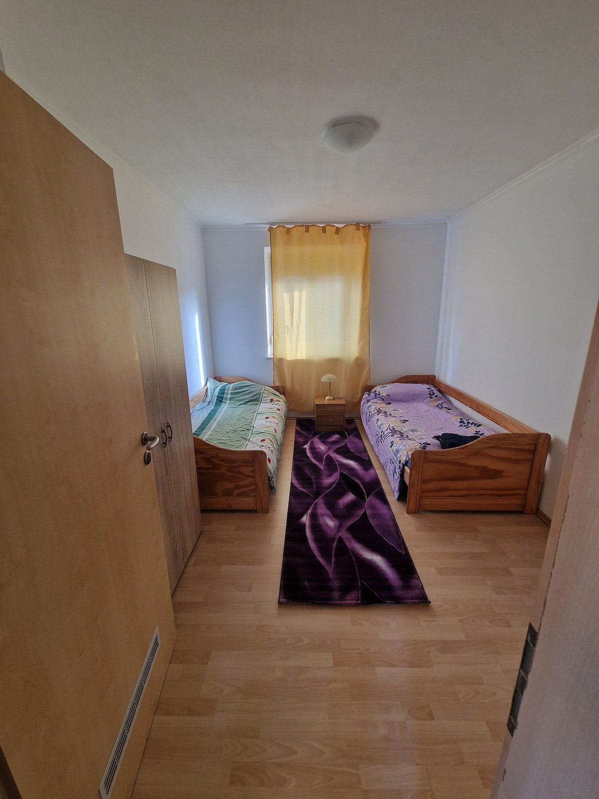 غرفة النوم 2