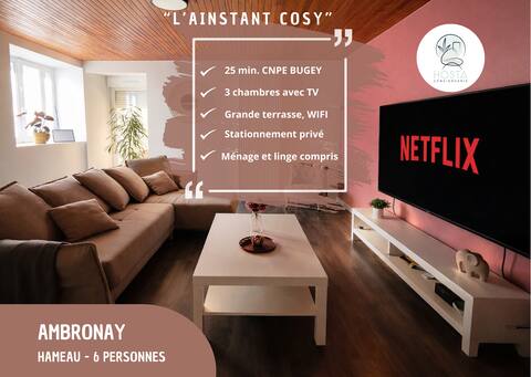 L'Ainstant cosy_ Charming house with private courtyard