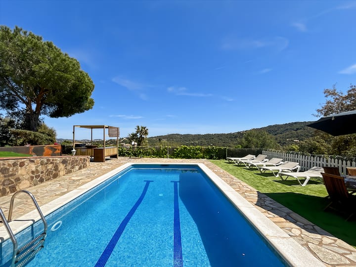 Villa Avec Piscine Et Vue Dégagée - Calonge