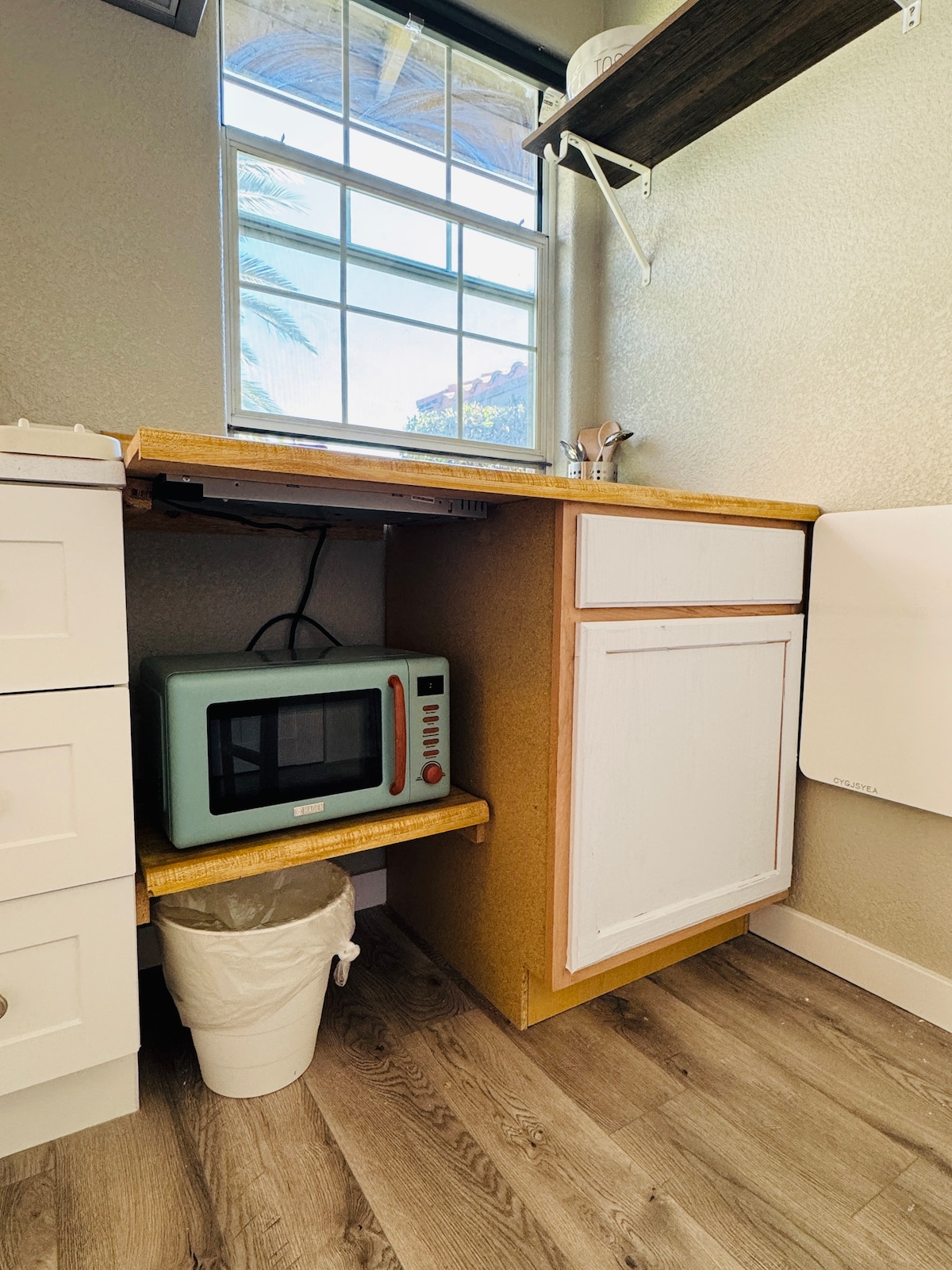 Modern Guest Studio