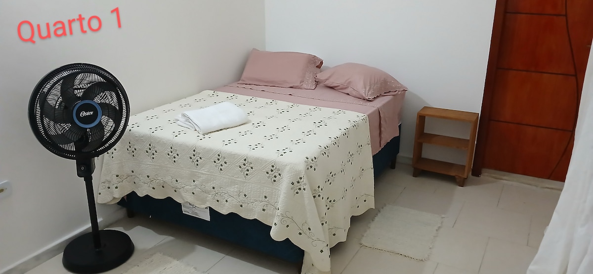 غرفة النوم 1